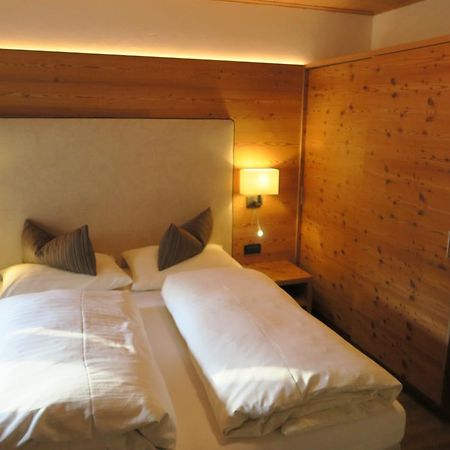 Garni Salegg Aparthotel Ortisei Exterior foto